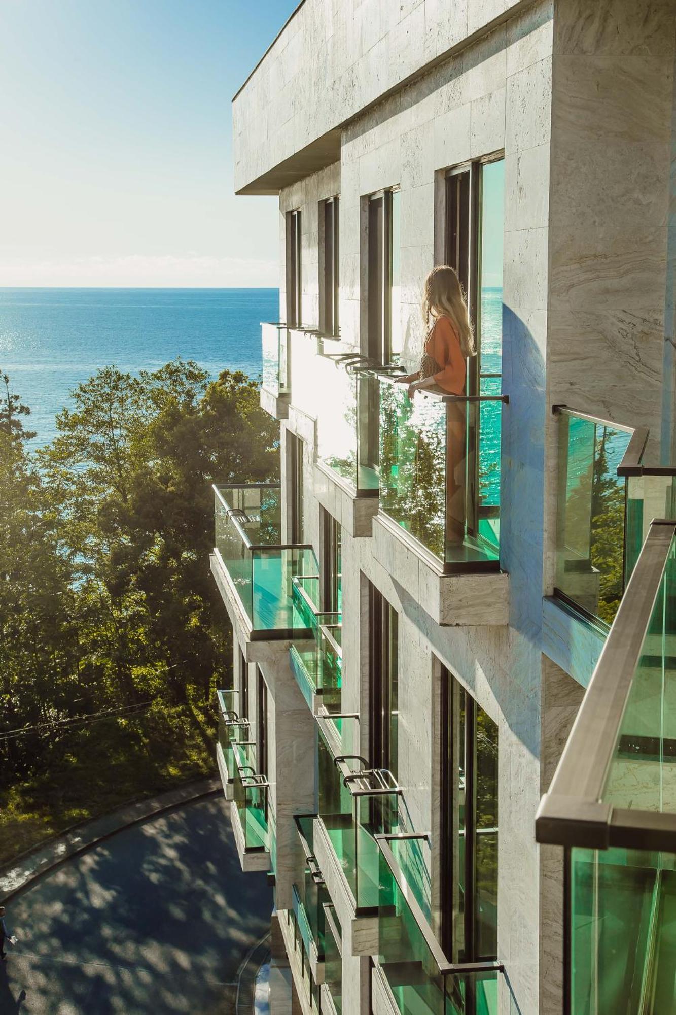 Capo Verde Hotel Batumi Exterior photo